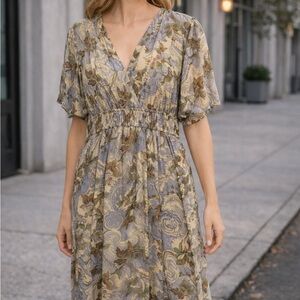 Avara Floral Midi Dress Large Boho V Neck Flowy Neutral Cottagecore Puff Sleeve